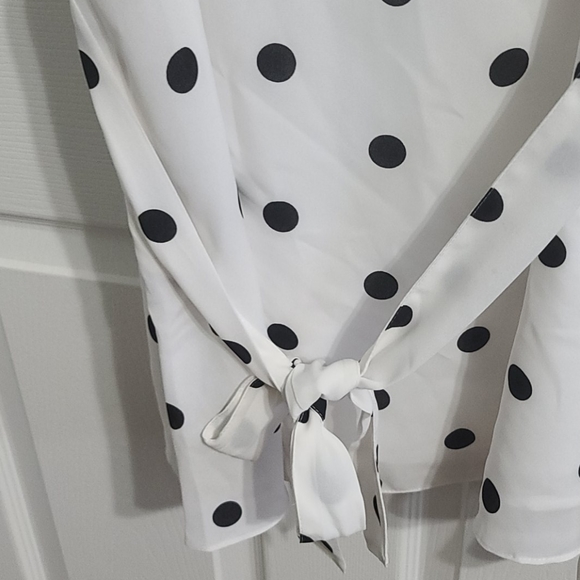 Dress - Picture 2 of 5